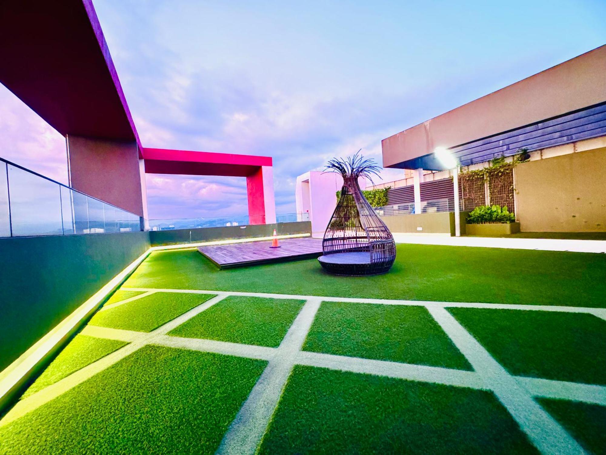 Velocity Residence At Sunway Mall Куала Лумпур Екстериор снимка