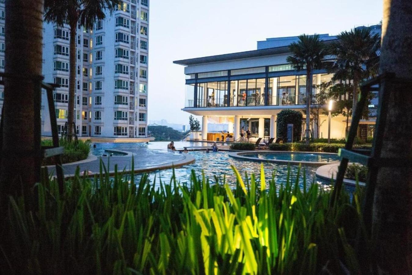 Velocity Residence At Sunway Mall Куала Лумпур Екстериор снимка