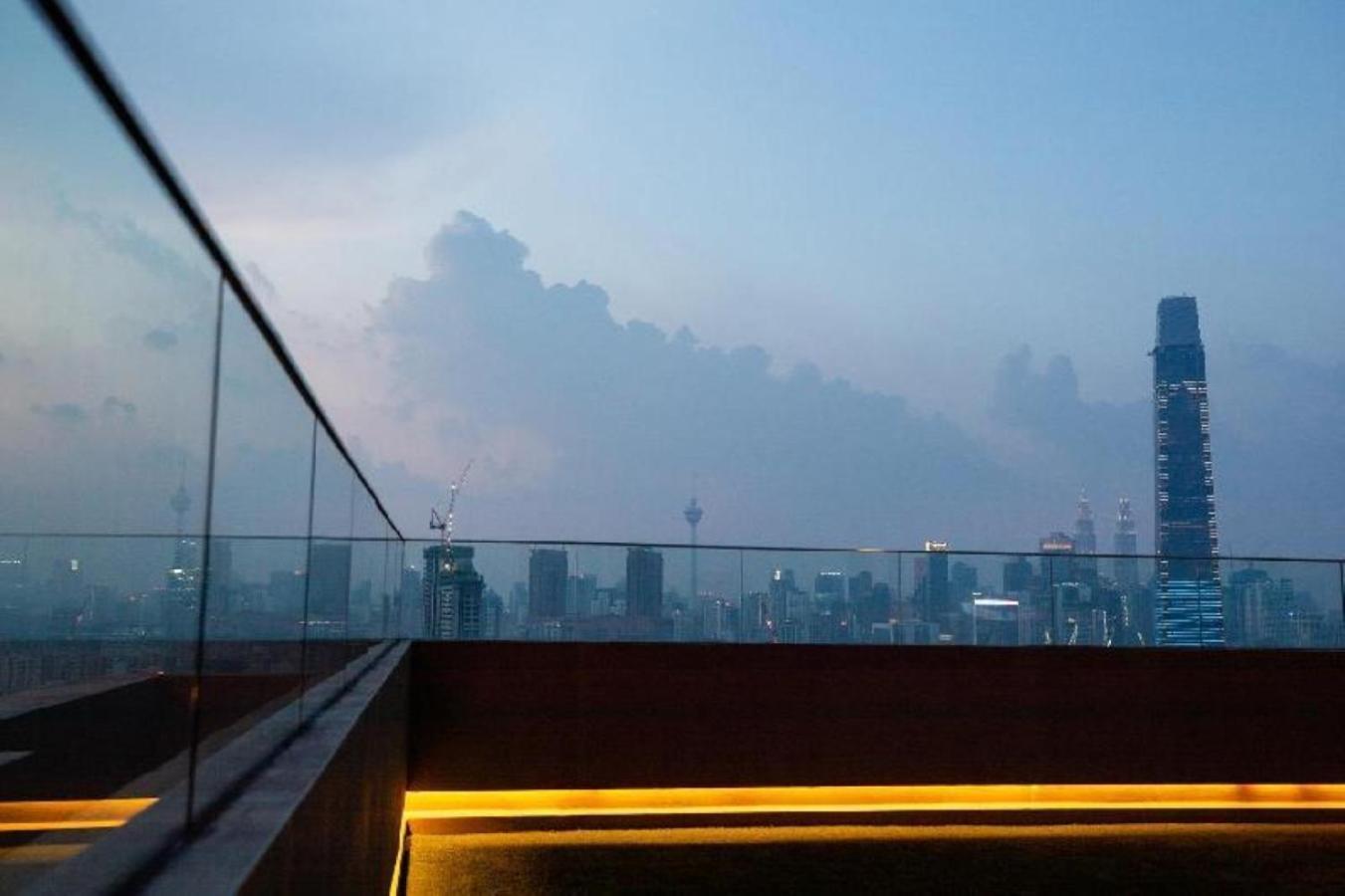 Velocity Residence At Sunway Mall Куала Лумпур Екстериор снимка