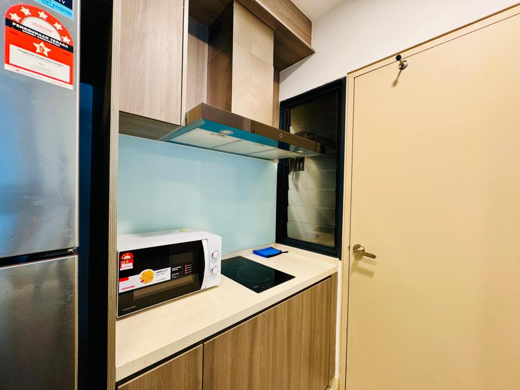 Velocity Residence At Sunway Mall Куала Лумпур Екстериор снимка